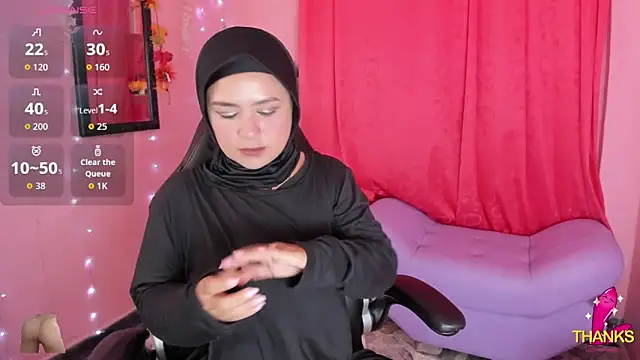 Snapshot of AliaAsad chatting on September 2025 12:27:02 PM AliaAsad online show from September 2025 12:27:02 PM