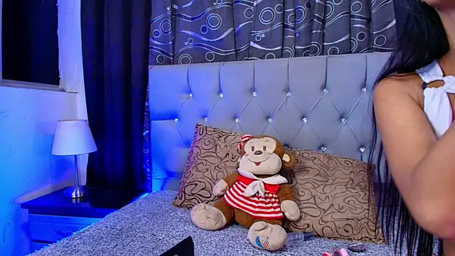 Snapshot of meggan_77 chatting on October 2025 04:01:01 AM meggan 77 online show from October 2025 04:01:01 AM