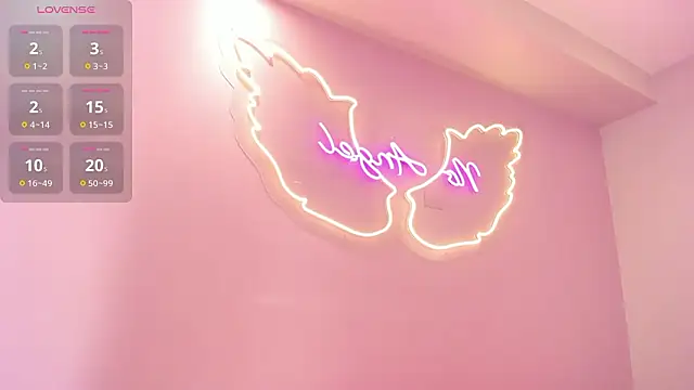 Snapshot of Torimonroe_ chatting on March 2026 02:04:02 AM Torimonroe online show from March 2026 02:04:02 AM