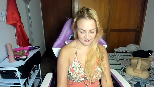 karen mature69 online show from June 2026 11:36:02 AM