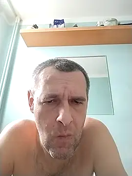 Andrzej-M online show from November 2025 09:42:01 AM