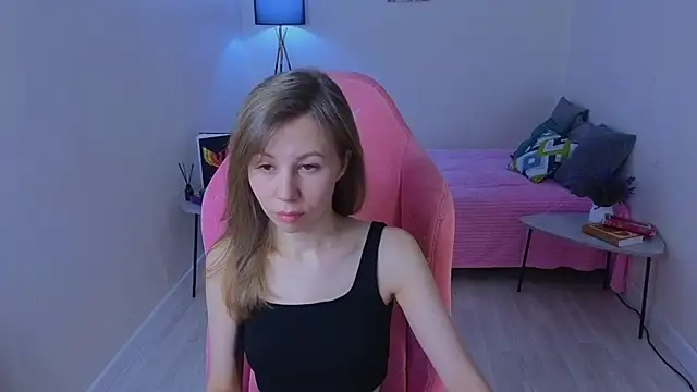 Snapshot of Lill_Mary chatting on December 2024 01:07:01 AM Lill Mary online show from December 2024 01:07:01 AM