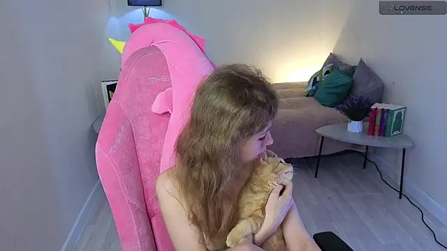 Snapshot of Lill_Mary chatting on January 2025 01:52:01 AM Lill Mary online show from January 2025 01:52:01 AM