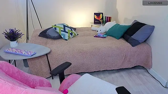 Snapshot of Lill_Mary chatting on February 2025 08:07:01 AM Lill Mary online show from February 2025 08:07:01 AM