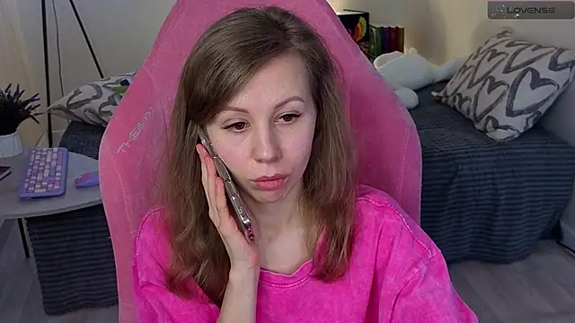 Snapshot of Lill_Mary chatting on March 2025 03:41:01 AM Lill Mary online show from March 2025 03:41:01 AM