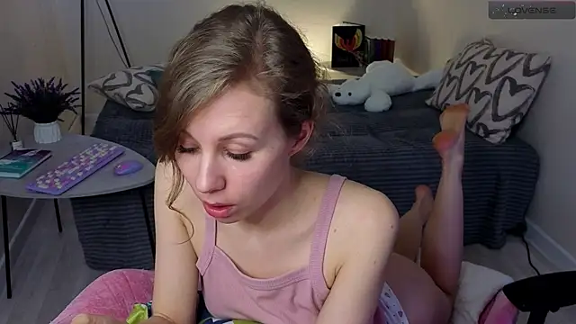 Snapshot of Lill_Mary chatting on March 2025 07:38:02 AM Lill Mary online show from March 2025 07:38:02 AM