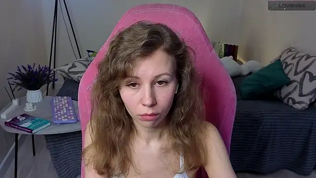 Snapshot of Lill_Mary chatting on March 2025 12:45:01 AM Lill Mary online show from March 2025 12:45:01 AM