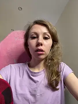 Snapshot of Lill_Mary chatting on March 2025 05:57:02 AM Lill Mary online show from March 2025 05:57:02 AM