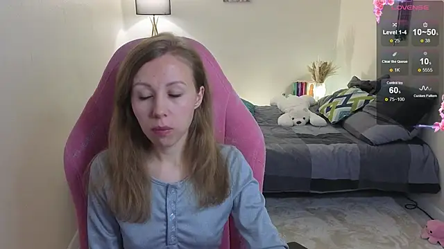 Snapshot of Lill_Mary chatting on October 2025 01:03:02 AM Lill Mary online show from October 2025 01:03:02 AM