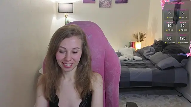 Snapshot of Lill_Mary chatting on October 2025 02:44:01 AM Lill Mary online show from October 2025 02:44:01 AM