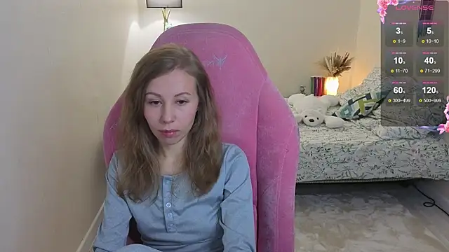 Snapshot of Lill_Mary chatting on October 2025 12:02:01 AM Lill Mary online show from October 2025 12:02:01 AM