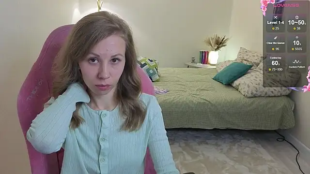 Snapshot of Lill_Mary chatting on October 2025 01:27:02 AM Lill Mary online show from October 2025 01:27:02 AM