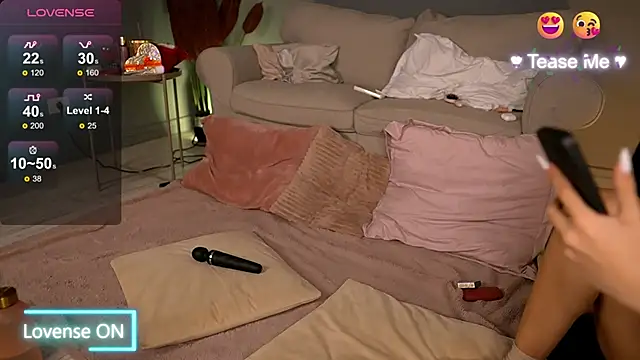 BetsyGonzale online show from February 2025 04:03:02 AM