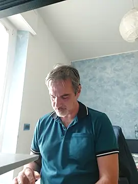 Marcolino183 online show from May 2026 07:39:01 AM