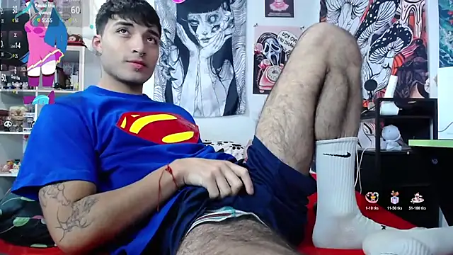 Snapshot of dylan_fun18 chatting on October 2025 08:51:02 PM dylan fun18 online show from October 2025 08:51:02 PM