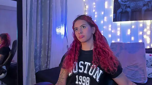 Sophiee Hill online show from December 2024 10:48:01 AM