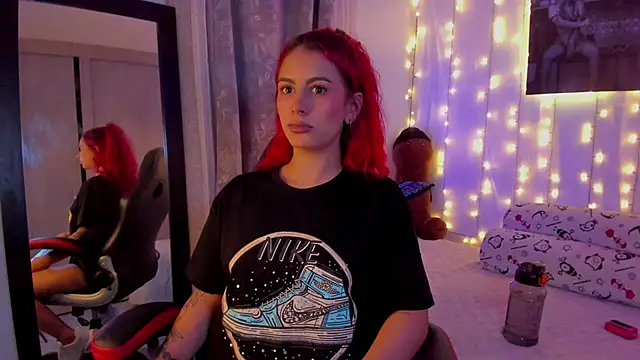 Sophiee Hill online show from January 2025 05:51:02 AM