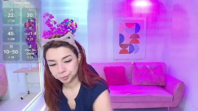 Snapshot of Gabby_evanns chatting on October 2025 12:14:02 PM Gabby evanns online show from October 2025 12:14:02 PM