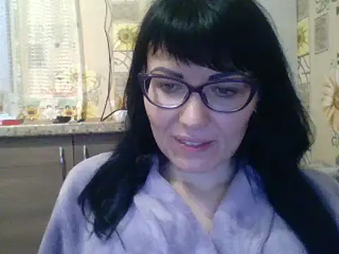 Snapshot of CharmingCat321 chatting on January 2025 06:45:01 AM CharmingCat321 online show from January 2025 06:45:01 AM