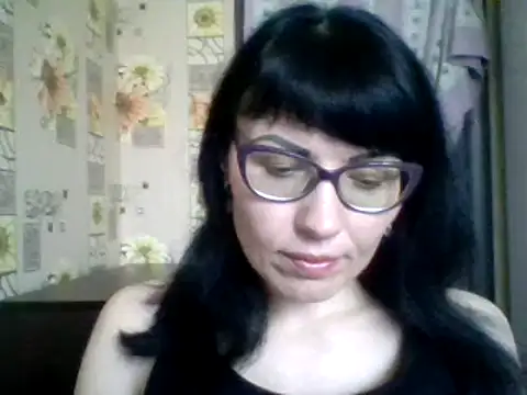 Snapshot of CharmingCat321 chatting on January 2025 10:08:02 AM CharmingCat321 online show from January 2025 10:08:02 AM