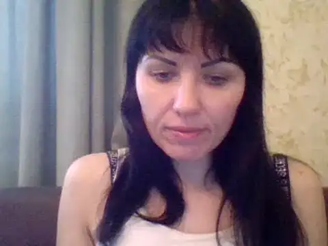 Snapshot of CharmingCat321 chatting on February 2025 02:32:02 PM CharmingCat321 online show from February 2025 02:32:02 PM