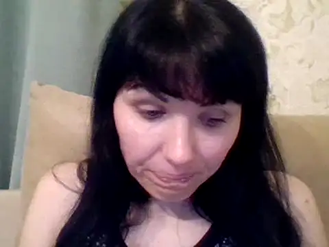 Snapshot of CharmingCat321 chatting on February 2025 04:31:02 PM CharmingCat321 online show from February 2025 04:31:02 PM