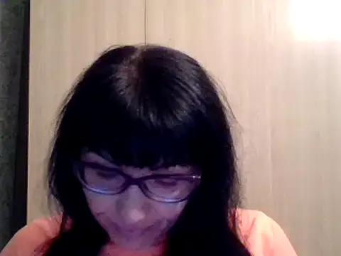 Snapshot of CharmingCat321 chatting on March 2025 03:37:02 AM CharmingCat321 online show from March 2025 03:37:02 AM