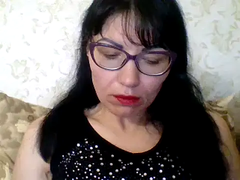Snapshot of CharmingCat321 chatting on March 2025 04:57:02 AM CharmingCat321 online show from March 2025 04:57:02 AM