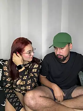 Snapshot of camianddanna chatting on December 2024 12:23:01 AM camianddanna online show from December 2024 12:23:01 AM