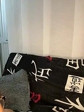 Snapshot of camianddanna chatting on December 2024 01:42:01 AM camianddanna online show from December 2024 01:42:01 AM