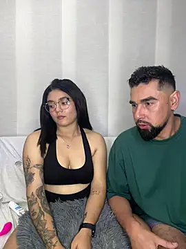 Snapshot of camianddanna chatting on January 2025 12:53:01 AM camianddanna online show from January 2025 12:53:01 AM