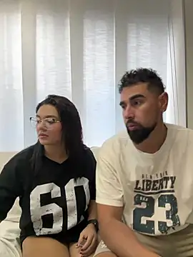 Snapshot of camianddanna chatting on February 2025 07:09:01 PM camianddanna online show from February 2025 07:09:01 PM