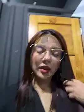 Snapshot of camianddanna chatting on March 2025 02:24:02 AM camianddanna online show from March 2025 02:24:02 AM