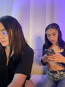 camianddanna online show from November 2025 02:12:02 AM