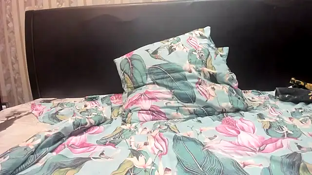 Cookiecutey online show from January 2026 09:35:01 AM