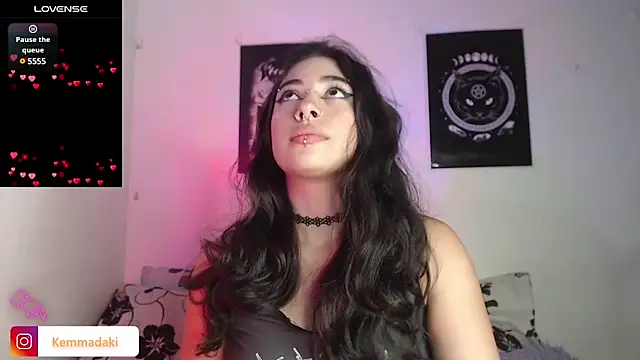 Snapshot of kemmadakii chatting on March 2025 07:17:01 PM kemmadakii online show from March 2025 07:17:01 PM