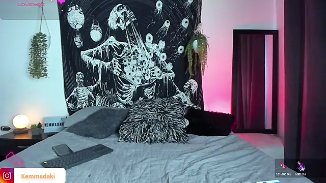 Snapshot of kemmadakii chatting on September 2025 09:36:02 PM kemmadakii online show from September 2025 09:36:02 PM