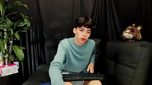 Snapshot of seth_ryder_ chatting on February 2025 03:07:02 AM seth ryder online show from February 2025 03:07:02 AM