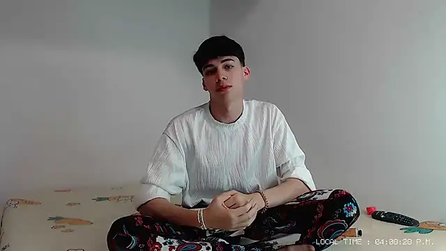 Snapshot of seth_ryder_ chatting on March 2025 09:09:02 PM seth ryder online show from March 2025 09:09:02 PM