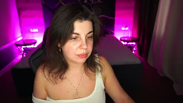 MirandaWong online show from November 2025 06:44:01 AM