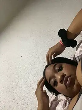 vic pretynhaa online show from March 2025 12:25:02 AM