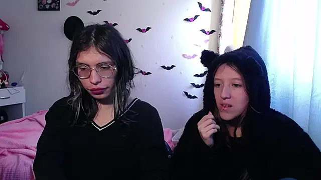 BRIAR AND BLAIR online show from October 2025 04:15:02 PM