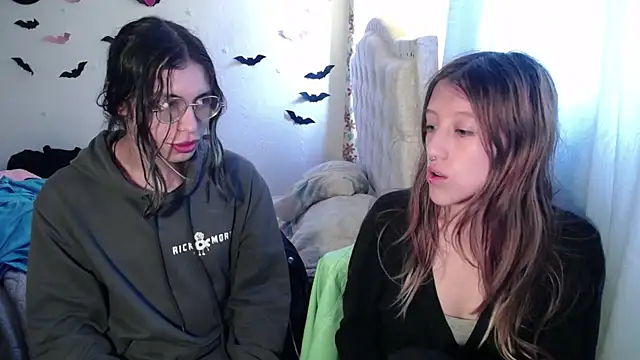 BRIAR AND BLAIR online show from October 2025 06:53:01 PM