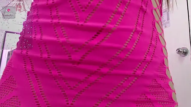 MAGNOLEROY online show from January 2025 10:49:02 PM