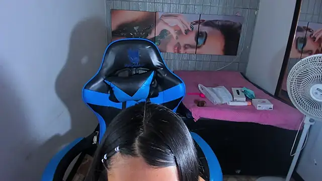 Catalehia Milk online show from September 2025 04:00:01 AM