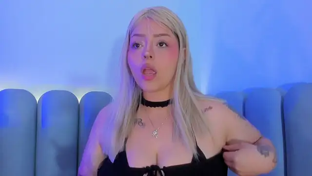 curvy rousi online show from March 2026 12:02:02 PM