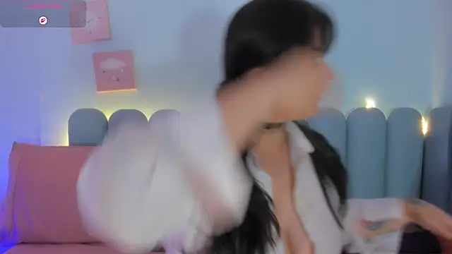 curvy rousi online show from March 2026 12:00:02 PM