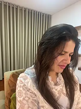 Snapshot of Alice_Biel chatting on February 2025 01:55:02 AM Alice Biel online show from February 2025 01:55:02 AM