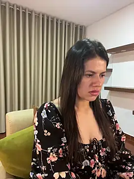 Snapshot of Alice_Biel chatting on February 2025 04:29:01 AM Alice Biel online show from February 2025 04:29:01 AM