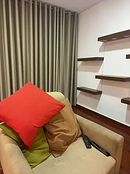 Snapshot of Alice_Biel chatting on February 2025 01:05:01 AM Alice Biel online show from February 2025 01:05:01 AM